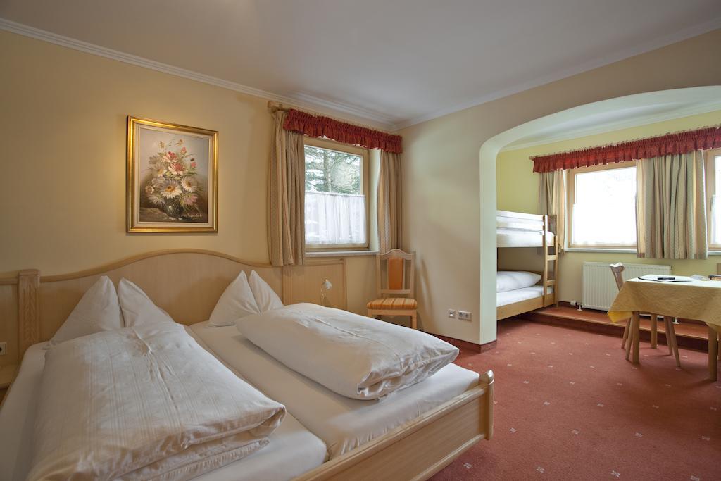 Hotel Twengerhof Oda fotoğraf